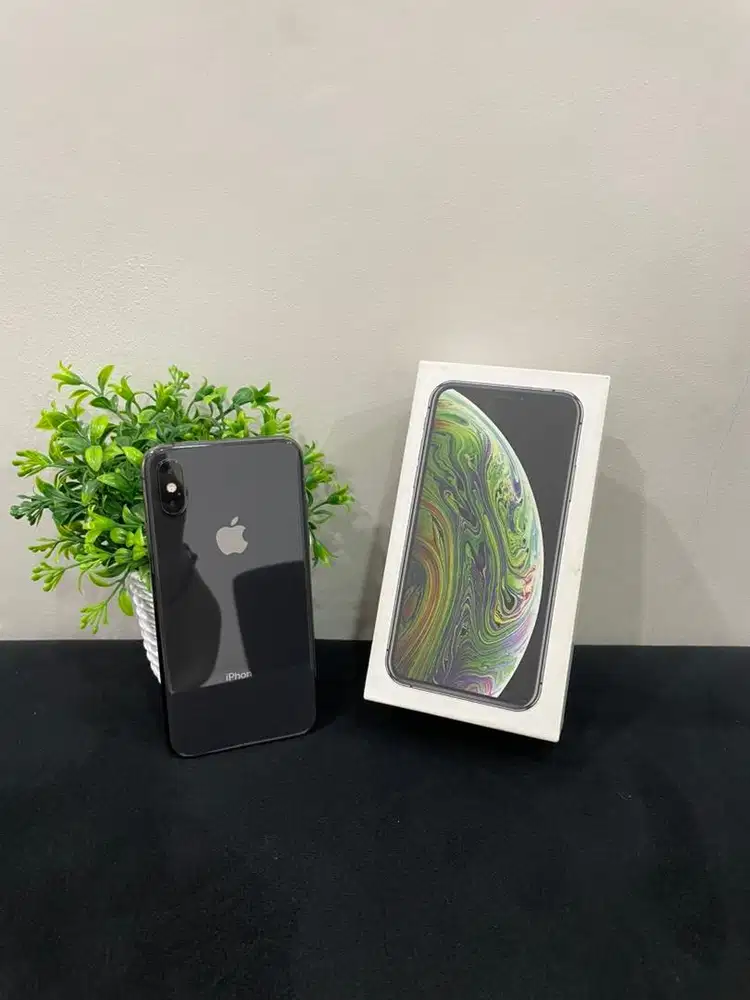IPhone XS 256GB Gray mulus Fullset BH 100% Sinyal Permanent