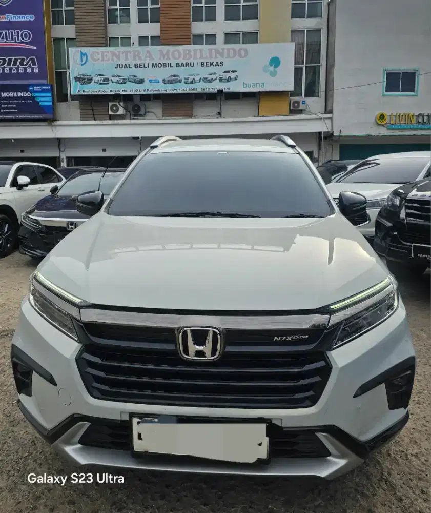 BRV E N7X CVT 1.5 matic 2024 istimewa dp 25 jt