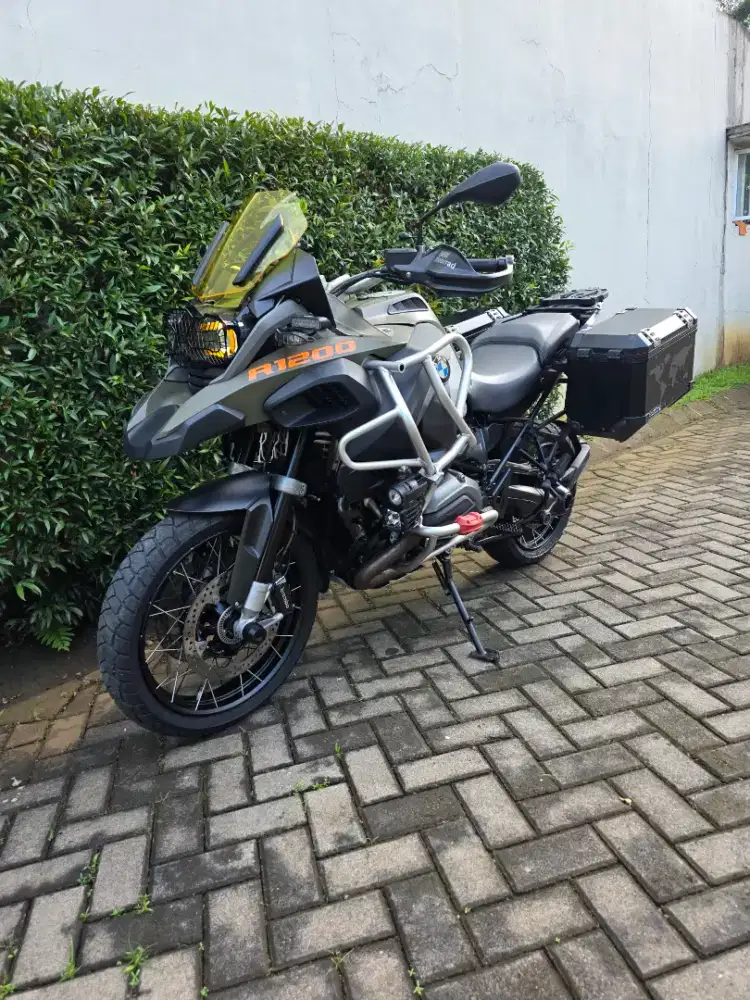 Bmw gs k51 2014 odo 9 ribu on going