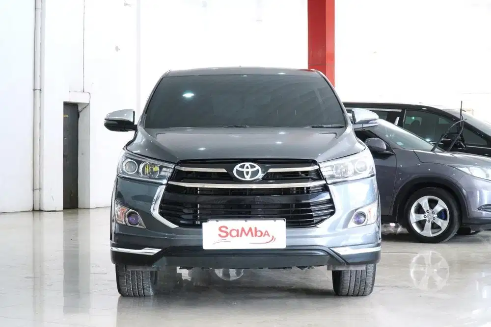 TOYOTA INNOVA VENTURER 2.0 MATIC 2018..PAJAK NOVEMBER 2026..ABU ABU