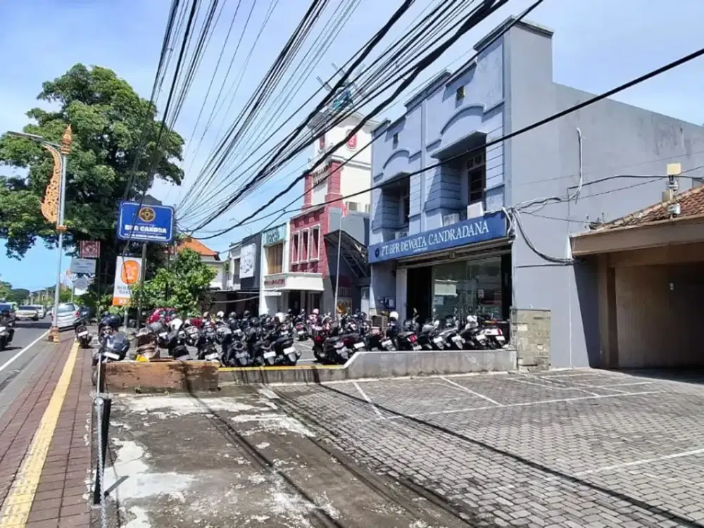 Bangunan Sewa Lokasi Komersil di Gatsu, Denpasar