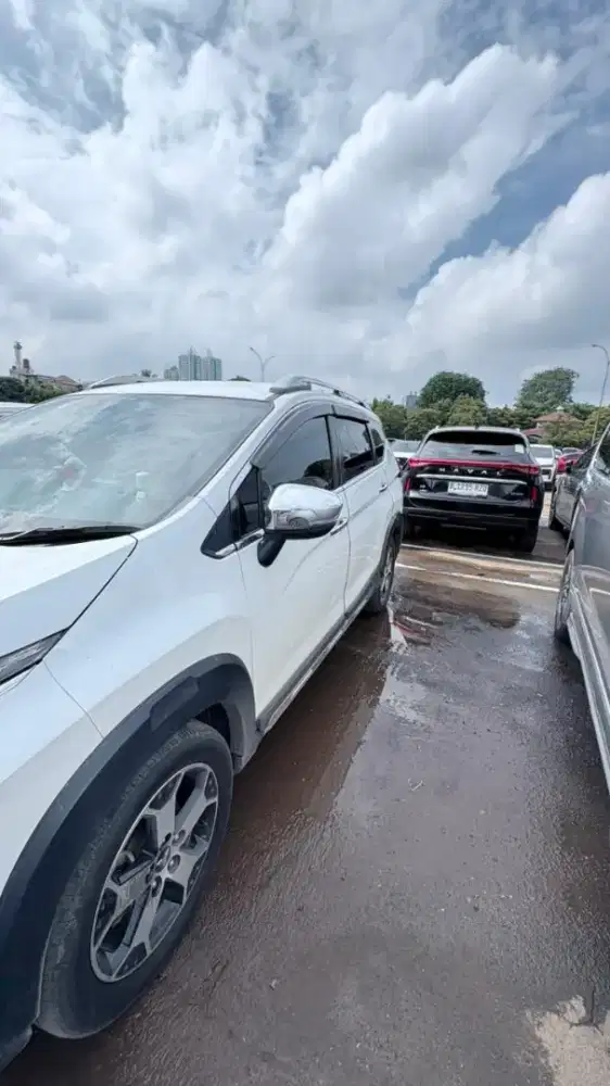 Cros Mistubishi prestige 2022 Putih