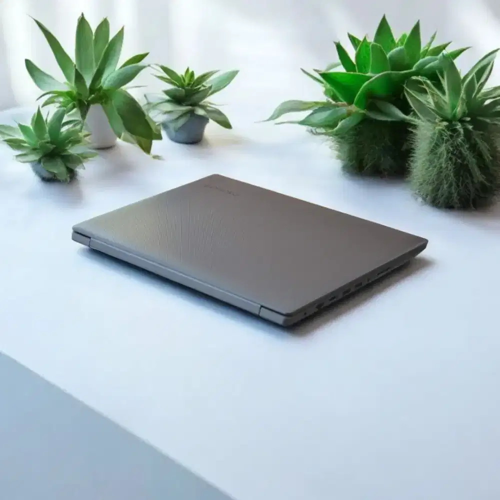 Laptop Lenovo Ideapad Slim Muluss Like New RAM 4 AMD A4 gen 9