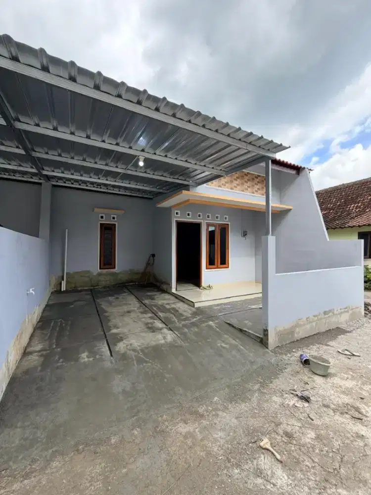 RUMAH BARU CANTIK MINIMALIS - HARGA SUPER EKONOMIS DI BIMOMARTANI