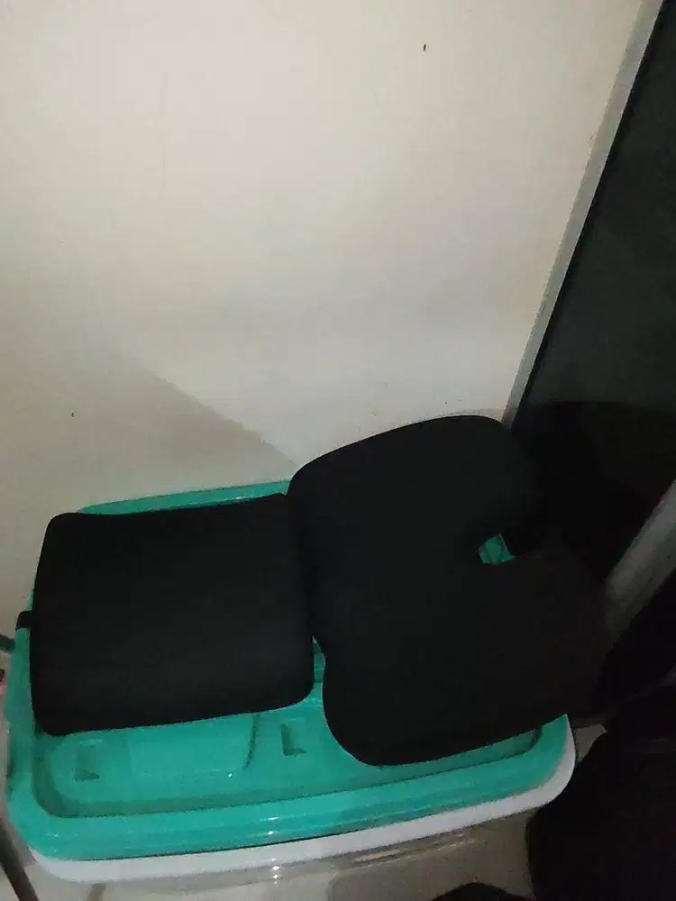 bantal kursi dan punggung vusign bekas