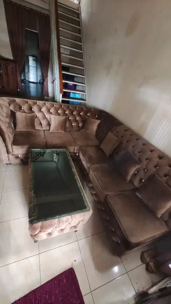 Di jual Sofa L raja