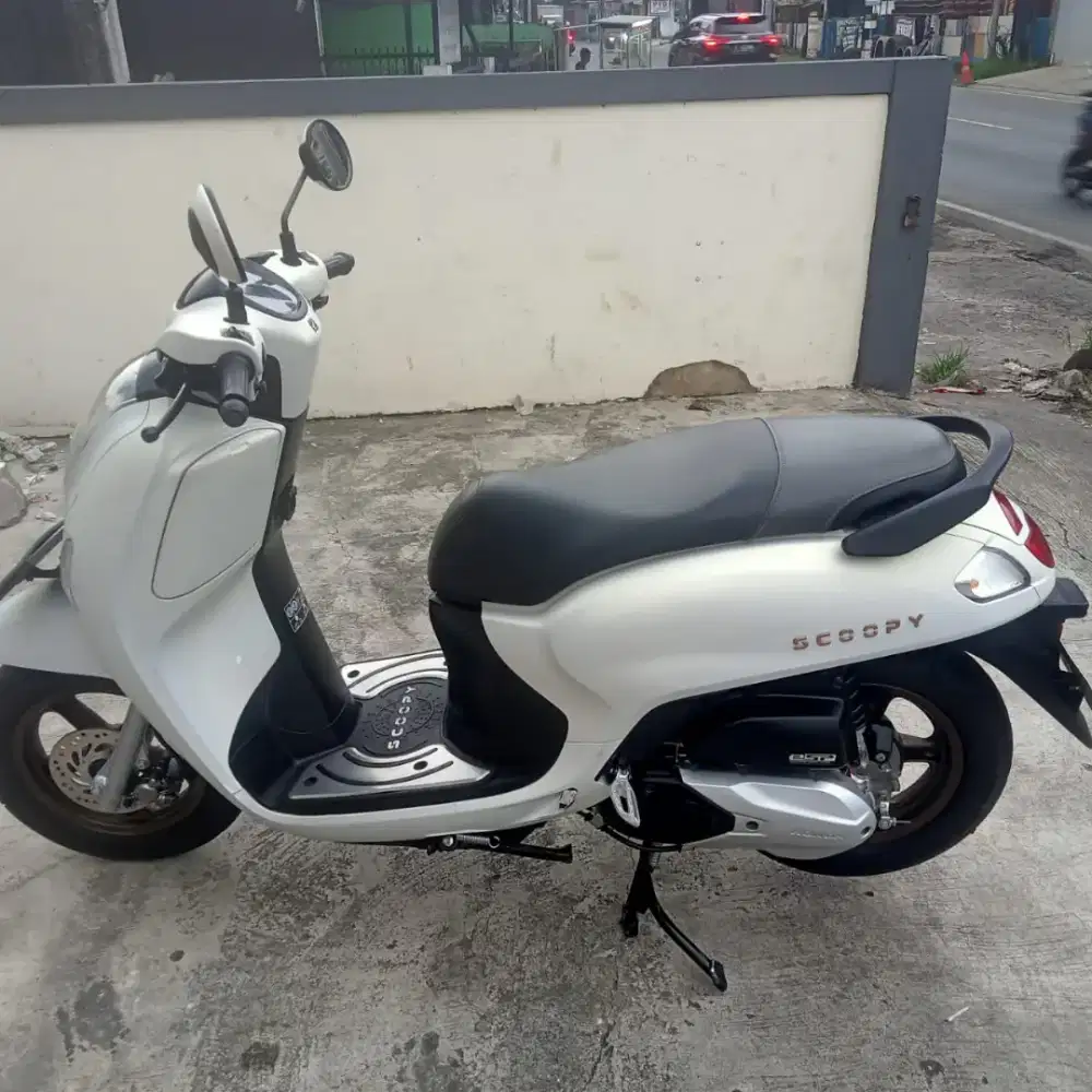 SCOOPY PRESTIGE 2025 REMOT