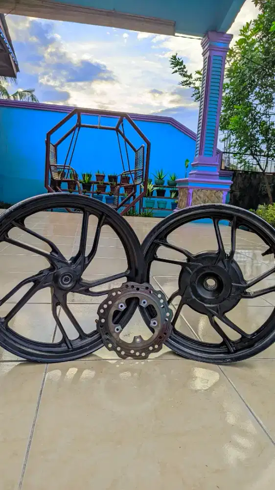 Velg vario 125 gen 2 2023 depan belakang