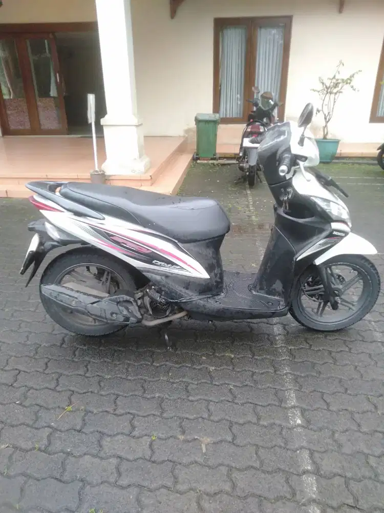 Honda spacy 2012
