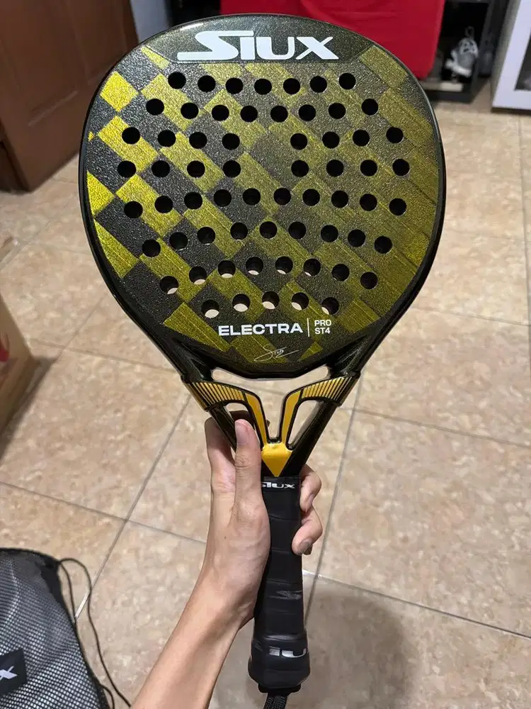 RAKET SIUX ELECTRA ST4 PRO 2025