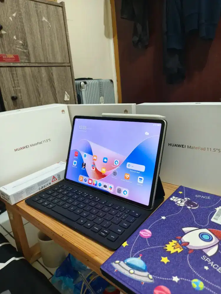 Matepad 11.5s standar edition 8/256 masih garansi full accessories ori