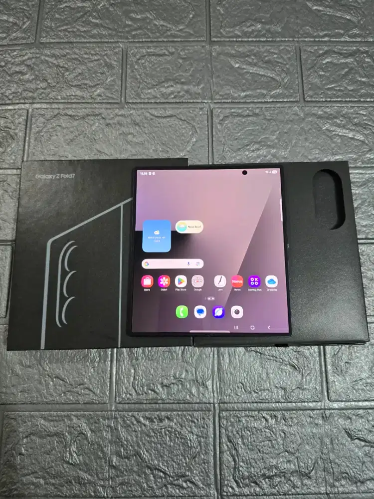 Samsung Z Fold 7 5G 12/512GB SEIN Umur 3 Bln Like New
