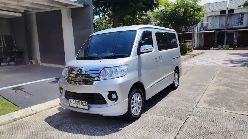 Daihatsu Luxio x matic 2024 (matic) pemakaian 2025