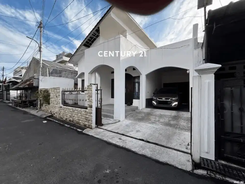 DisewakanThn Rumah Strategis Harga Menarik Di Pesanggrahan