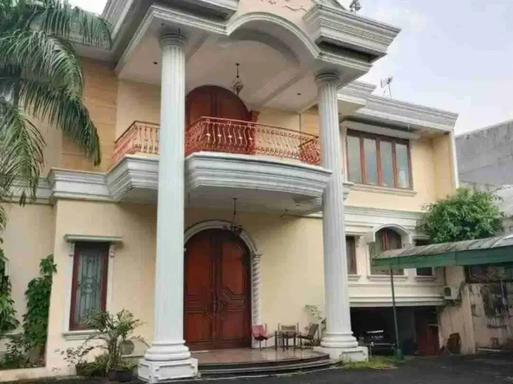 dijual rumah mewah murah 2 lt dibawah njop Pejaten Jakarta selatan