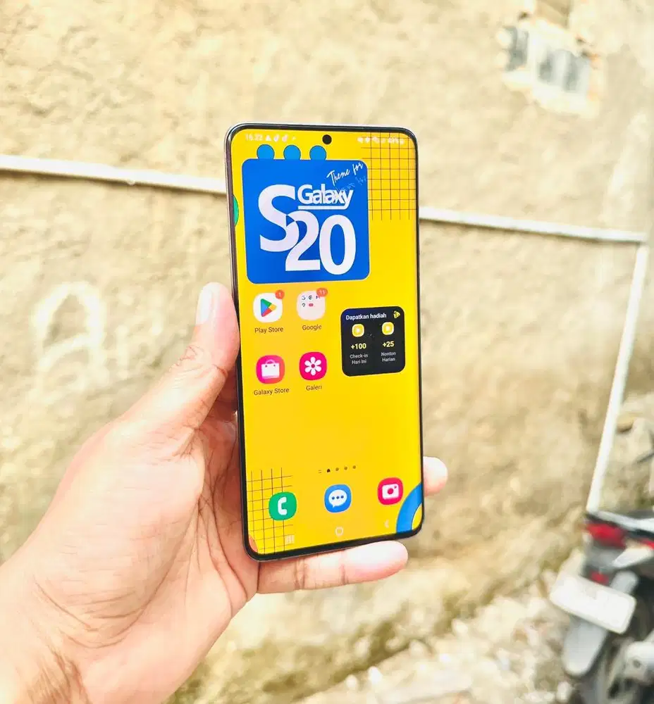 SAMSUNG S20 PLUS SEIN NO MINUS