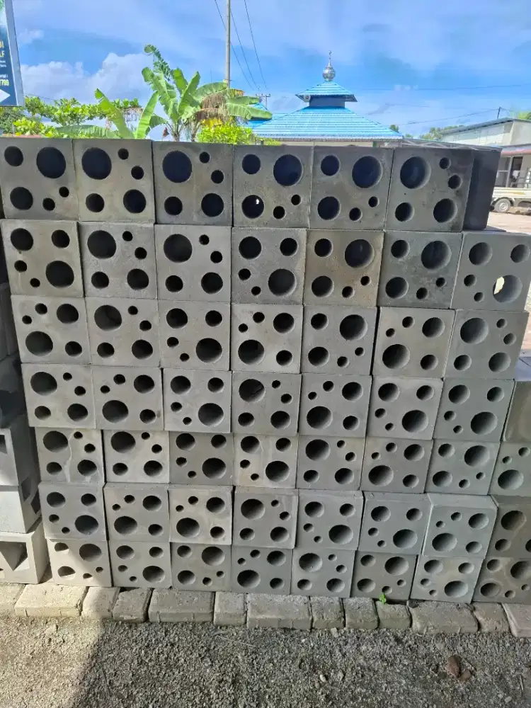 New Roster / Lobang Angin