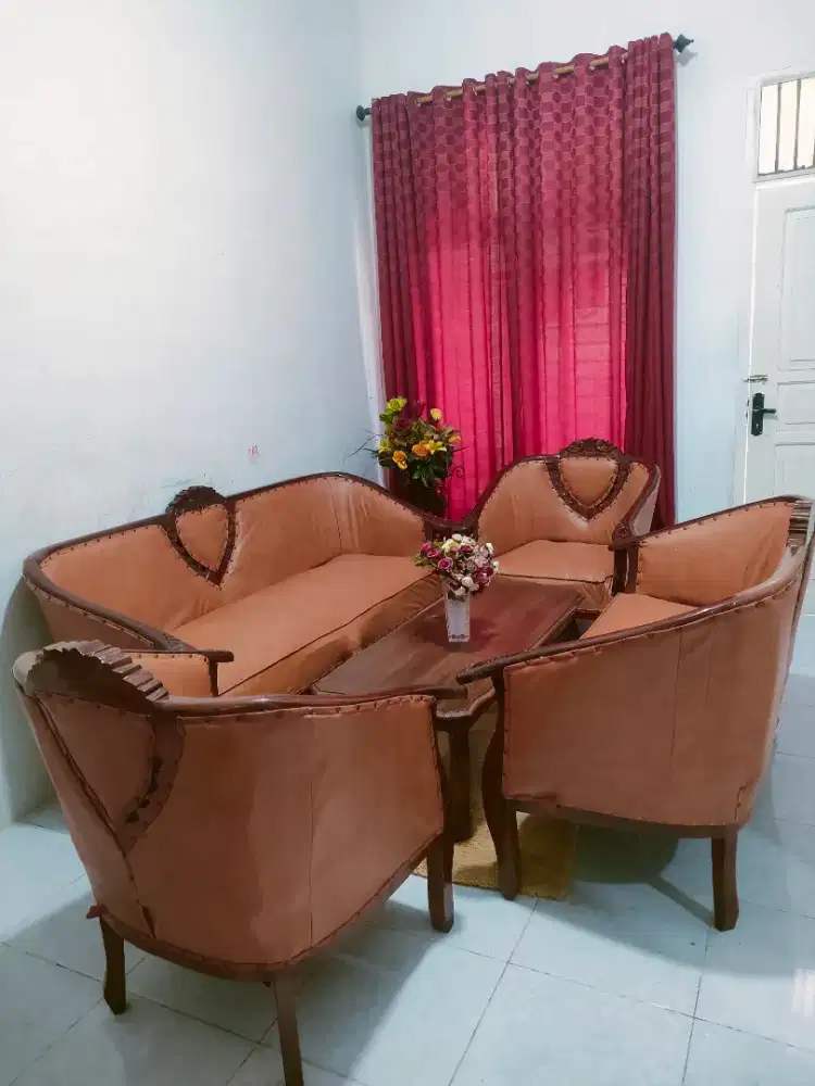 KURSI SET TAMU 6 BULAN PAKE JUAL CEPAT