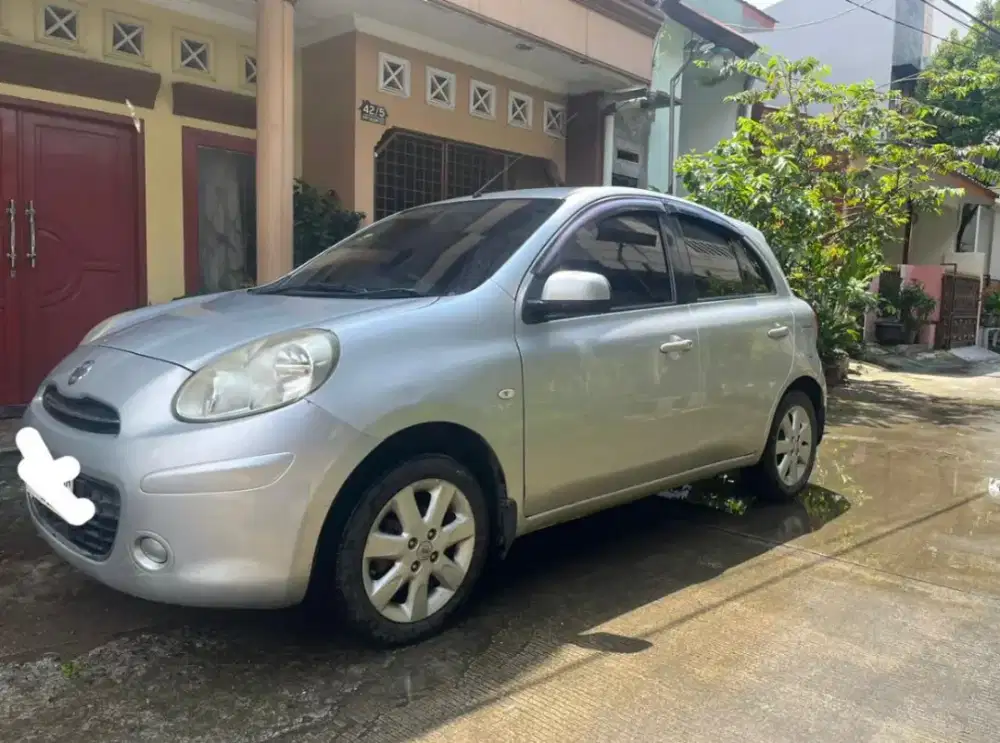 Nissan March 1.2 L MT Bensin 2013