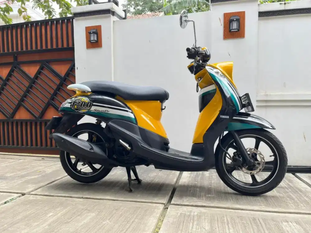 Yamaha Fino karbu Gress