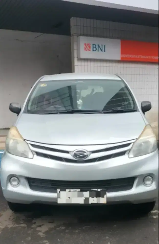 Daihatsu Xenia X