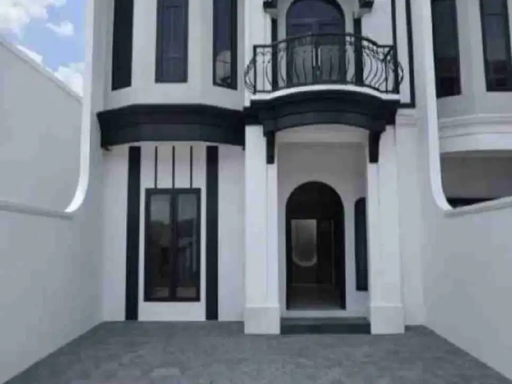 Rumah Mewah 2 Lt Dgn Rooftop di Jagakarsa Dekat Cilandak, Ragunan, Andara