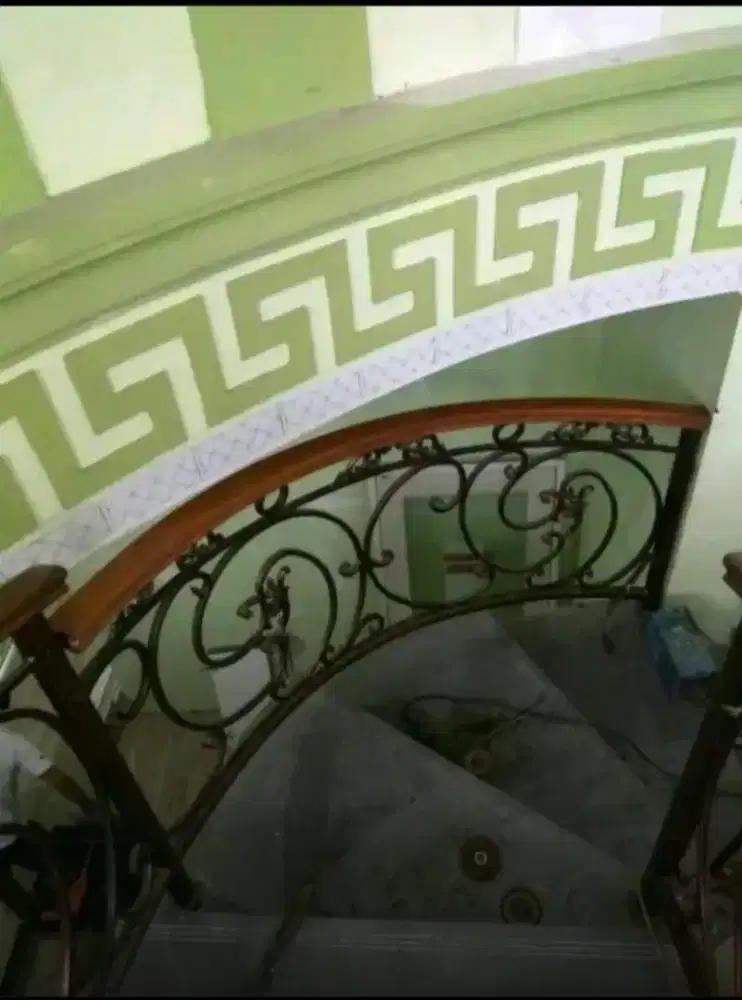 Rillingtangga kelasik pegangan kayu