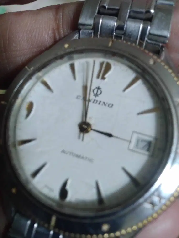 Jam tangan Candino mewah