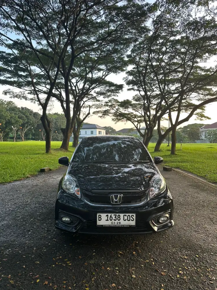 Honda Brio E CVT 2017 HITAM GENAP HARGA CASH TERMURAH