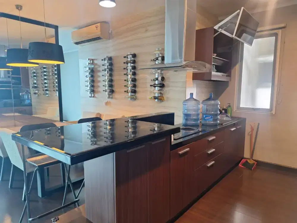 DiSewakan 4BR jadi 3BR Furnished unit apartement Ciputra World, Surabaya