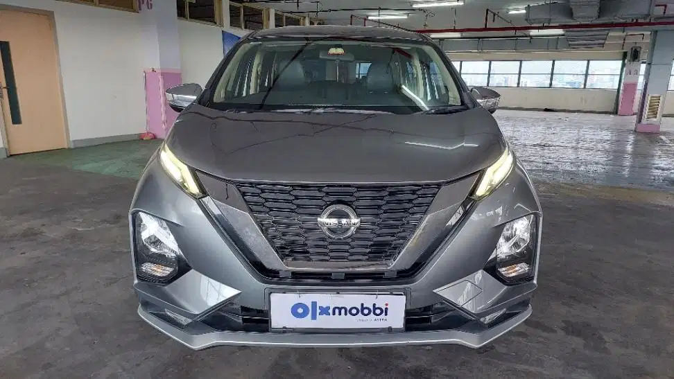 TERMURAH Nissan Livina 1.5 New VL Bensin-AT Silver 2019