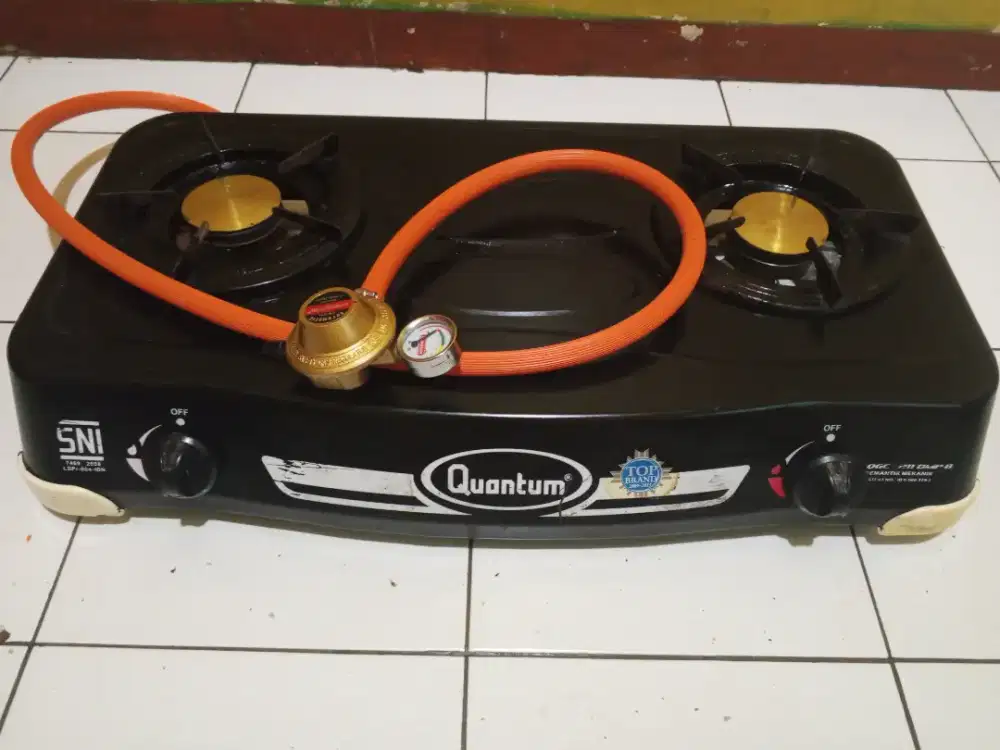 Kompor gas Quantum 2 tungku + selang regulator