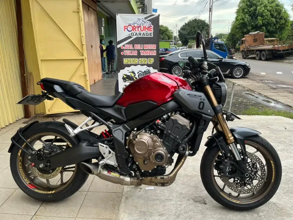 HONDA CB 650 NEO ABS AKRAPOVIC KM 7RB 2024 MERAH FULL PAPER MODS ANTIK