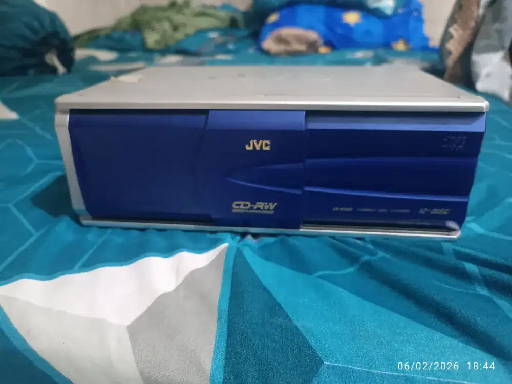 CD changee JVC CH-X500