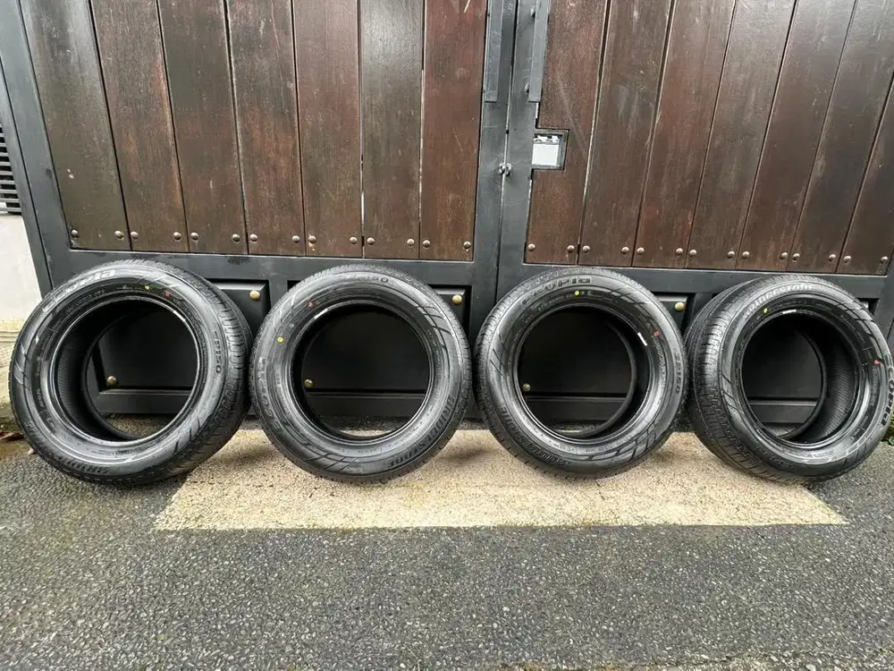 Ban Mobil Bridgestone Ring 16