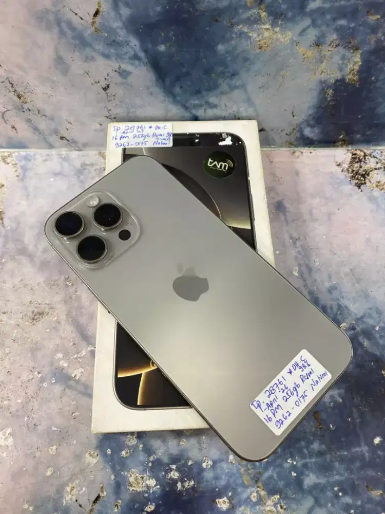 Di jual HP IPHONE 16 PRO MAX warna NATURAL TITANIUM 256GB IBOK