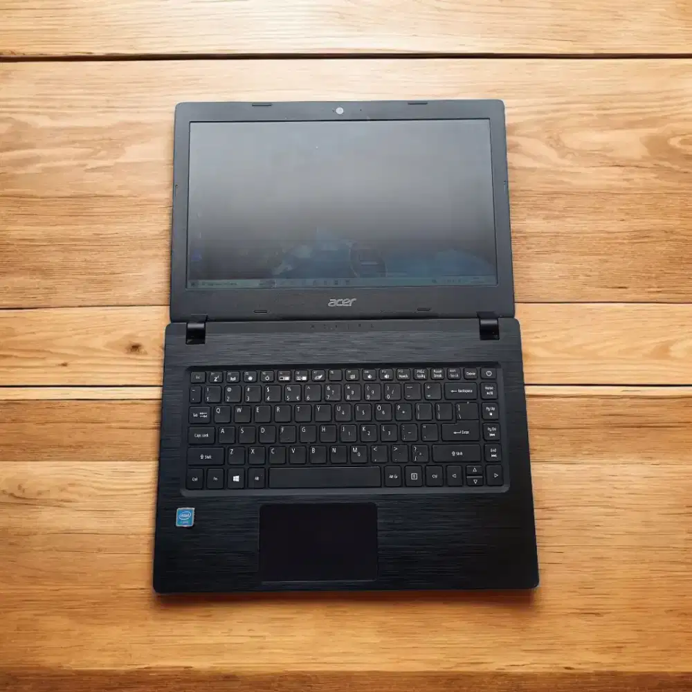 Laptop Acer Aspire 3 Mulus Slim Normal Semua
