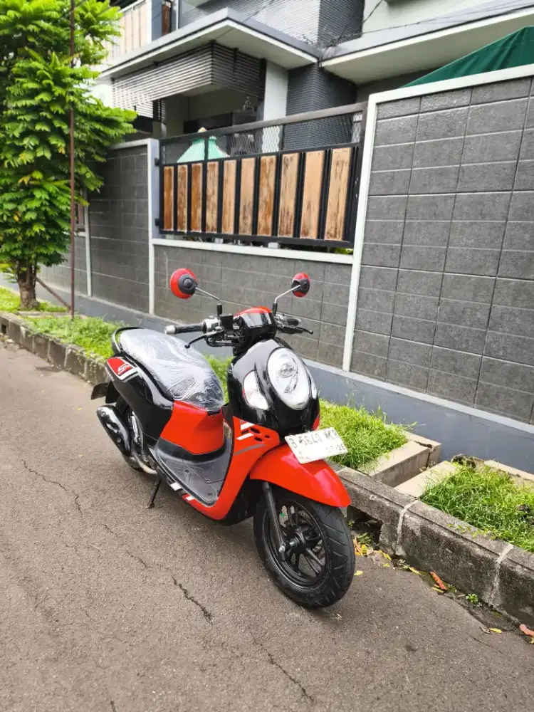 Bissmillah dijual motor Honda Scoopy SE 2023
