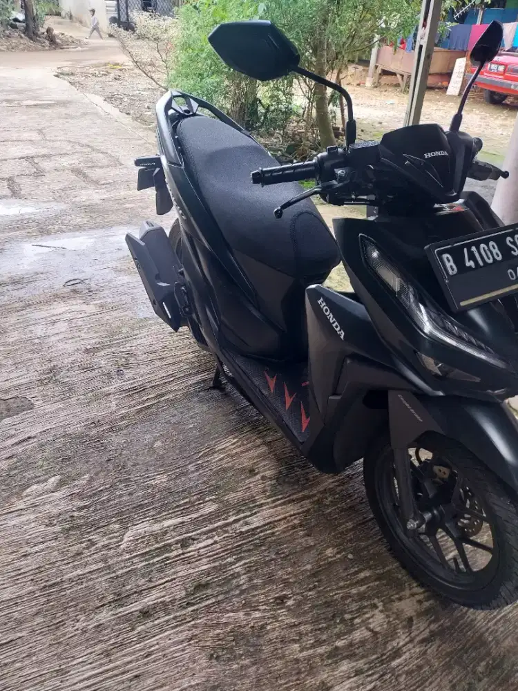 Di jual vario 125 cbs iss