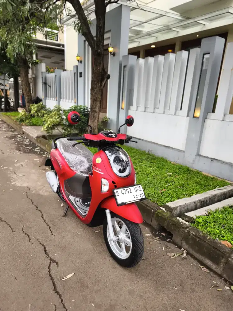 Bissmillah dijual motor Honda Scoopy like new 2025 istimewa