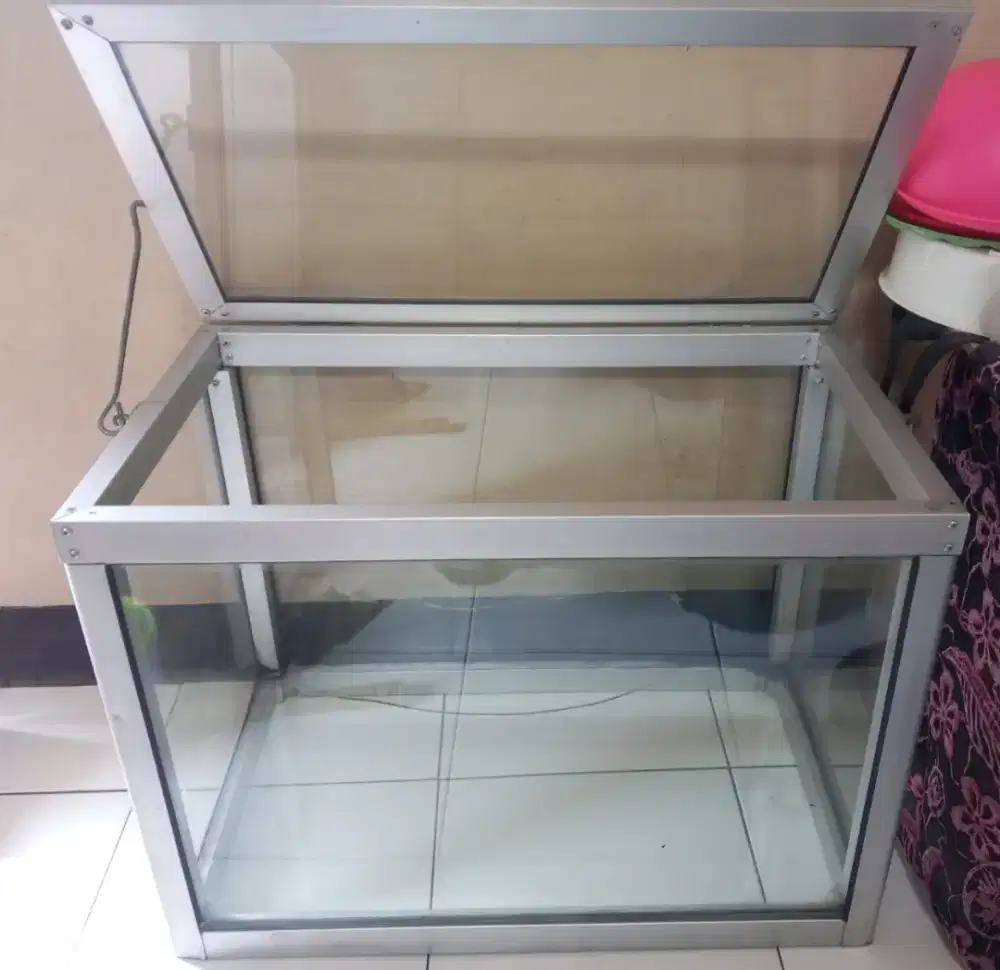 Etalase mini siap pakai