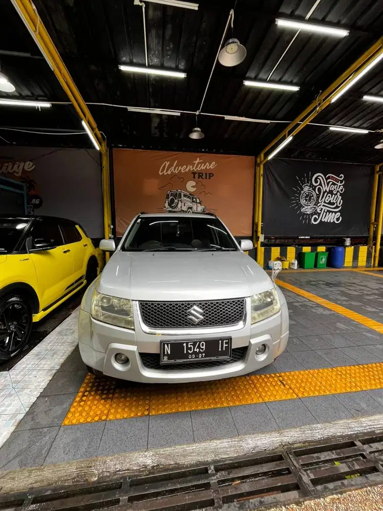 Suzuki Grand Vitara 2008 Silver A/T