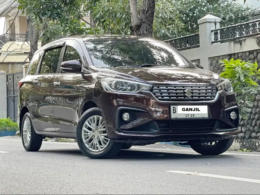 Suzuki Ertiga GX AT Dp 7Jt Servis Record