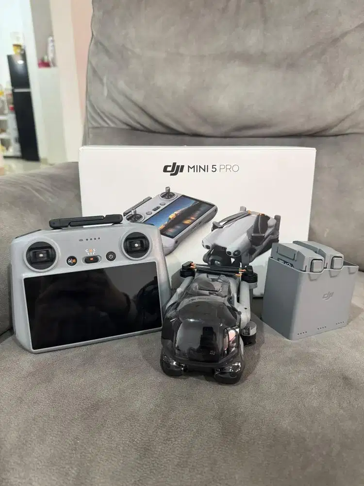 DJI MINI 5 PRO  FLY MORE COMBO PLUS ( DJI RC 2) GARANSI ON