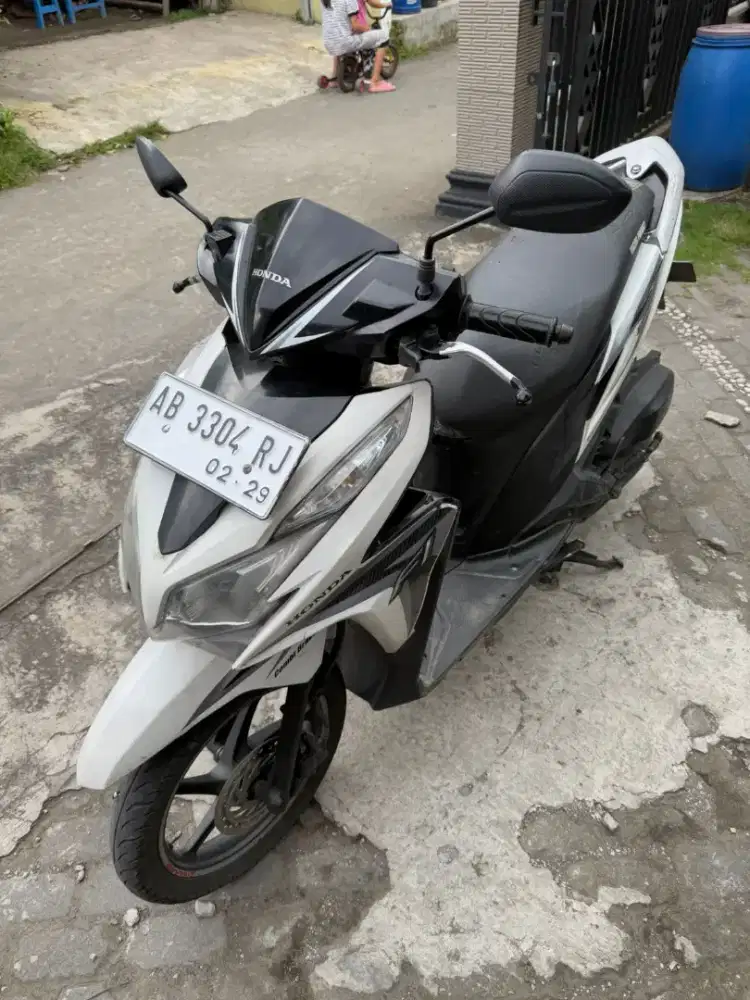 Vario 125 THN 2014 plat AB Bantul