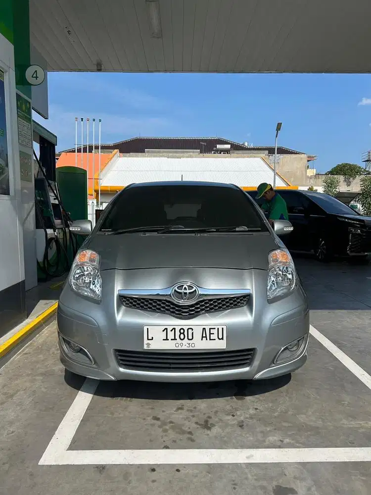 Jual Yaris Bakpao 2010 Tipe E Matic Automatic