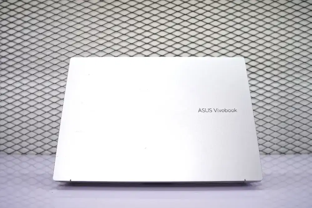 ASUS VIVOBOOK M1403Q.AMD RYZEN 5-5600H.RAM16GB.SSD512GB.14 FHD IPS.