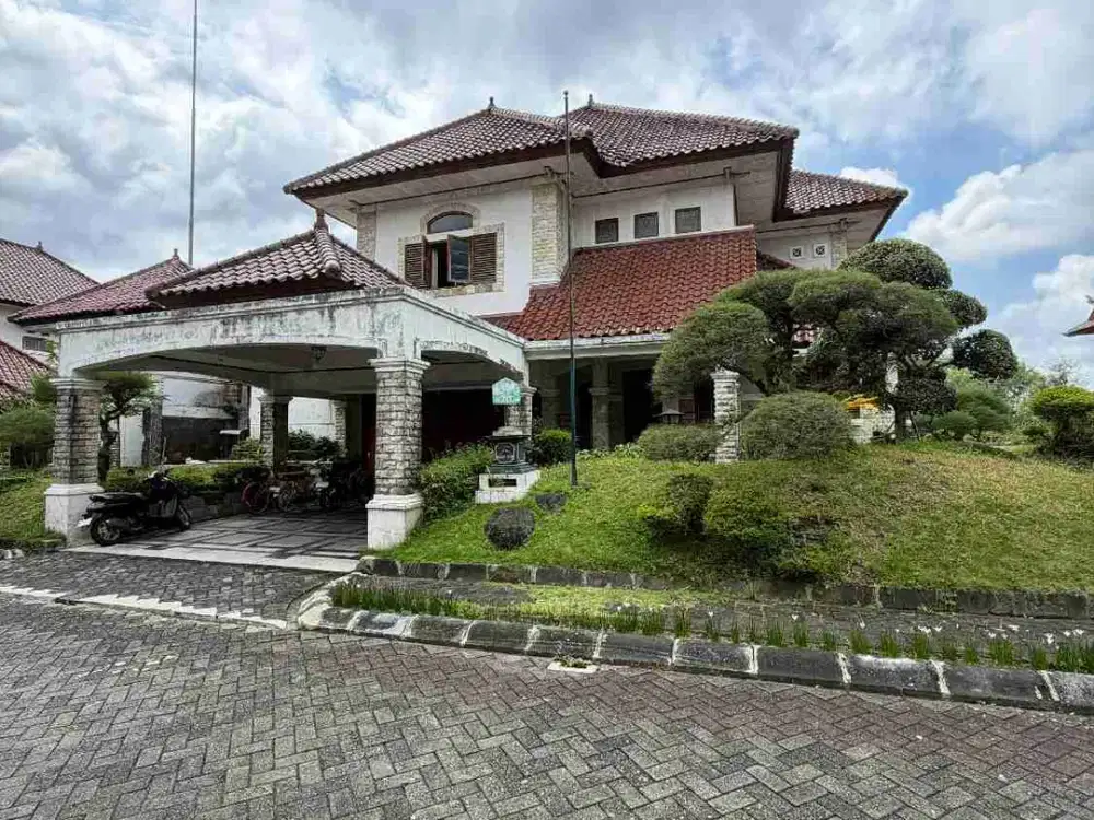 Rumah Di Perumahan Elit View Merapu