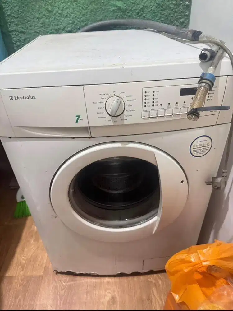 mesin cuci electrolux
