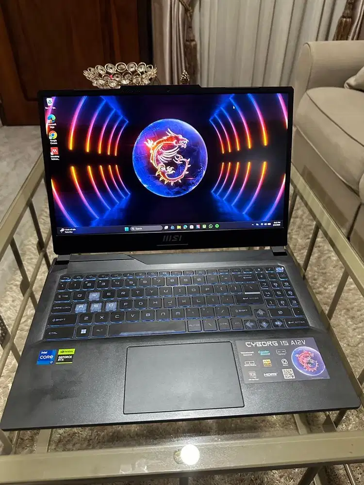 MSI CYBORG 15 A12VF I7 12650H RTX 4060 16GB 1TB